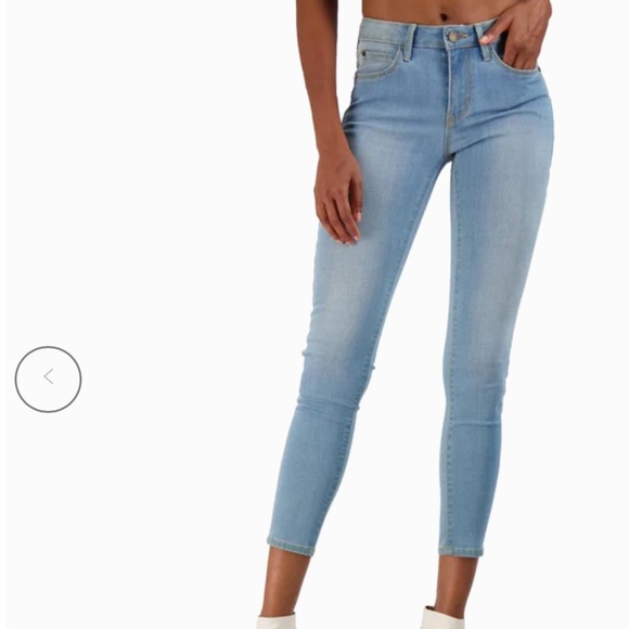 Just Black Denim - NWT Just Black denim medium was mid rise basic ankle skinny Jean 31x29